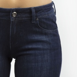 227k67d3blau