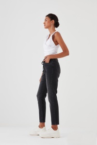 2_71402-1389-03 JOGGER