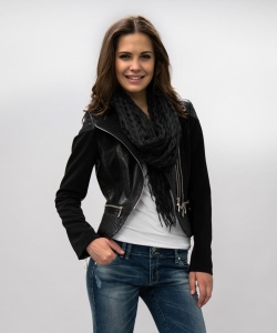 T-W301-9588_58_(02)